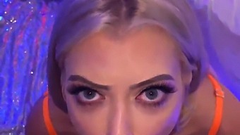 Linzee Ryder, La Perfetta Milf Barbie Doll