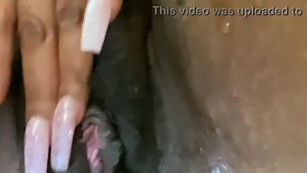 Dirty Speaking Female Ejaculates From Her Fat Pussy