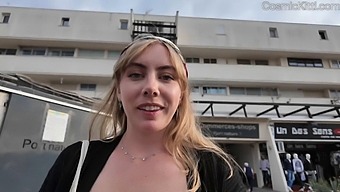 Соло Американское Приключение В Нудистском Городе, Где Все Голые.